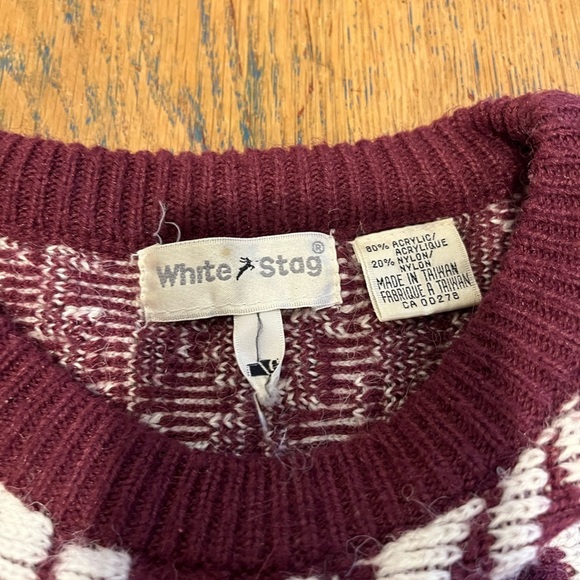 Vintage Burgundy Knit Sweater - White Stag size L - Picture 2 of 8